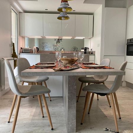 Superbe Appartement Avec Jardin Saint Charles Biarritz Exteriér fotografie
